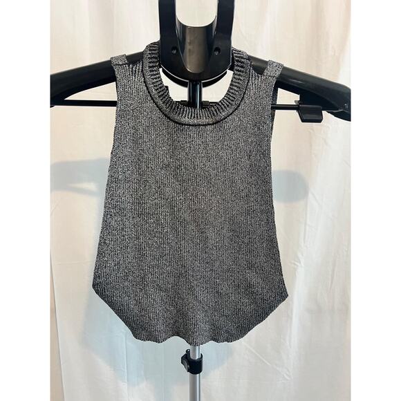 Zara Women’s Sleeveless Crop Size Medium - Picture 1 of 4